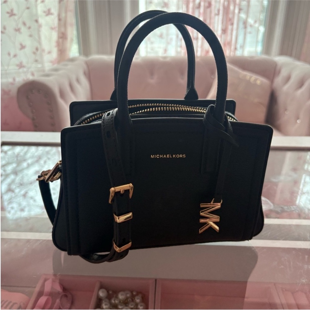 Michael Kors Black Leather Satchel with Gold Hardware
size extra small